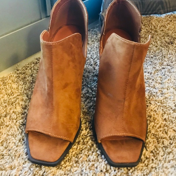 Metaphor Women's Regina Open Toe Shoe - Brown 7M - Picture 2 of 8